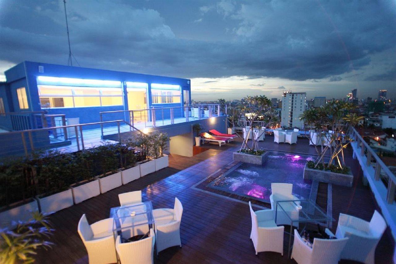 פנום פן The Frangipani Living Arts Hotel And Spa מראה חיצוני תמונה