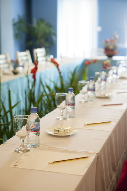 פנום פן The Frangipani Living Arts Hotel And Spa מראה חיצוני תמונה