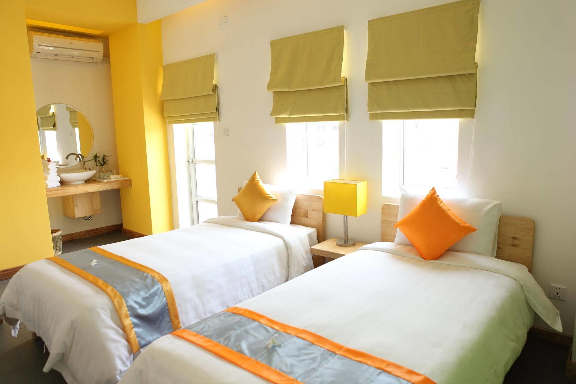 פנום פן The Frangipani Living Arts Hotel And Spa מראה חיצוני תמונה